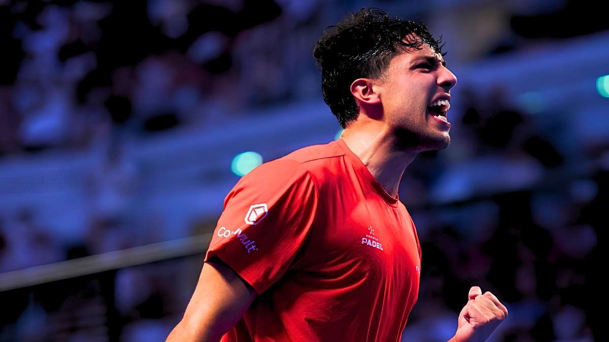 Agustín Tapia celebra en la final del Málaga Premier Padel P1 2026